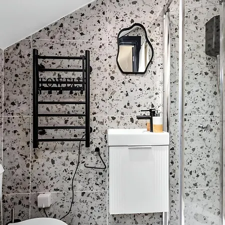 Delightful Studio Suite With Modern Kitchenette London Exterior photo